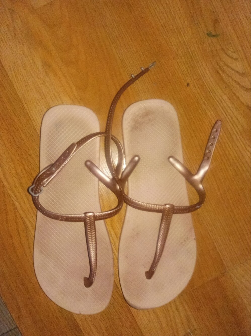 Women's T Strap Thong Sandals